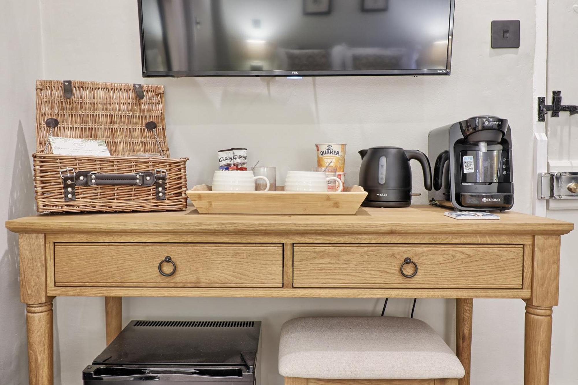 Ranfield'S Brasserie Hotel Rooms Coggeshall Bagian luar foto